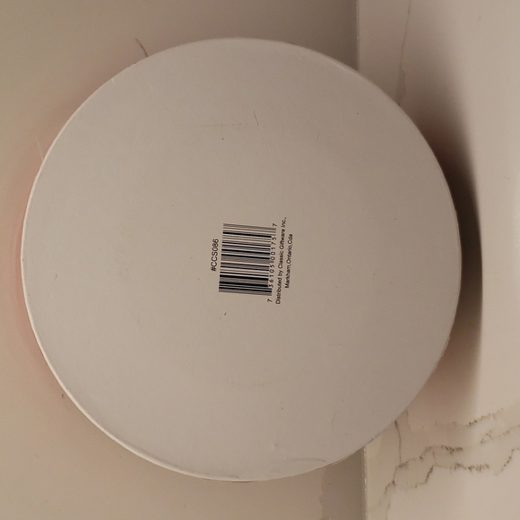 set of 4 Classic Giftware Inc. Dessert Plates ceramic Christmas dishes JOY - Picture 5 of 8